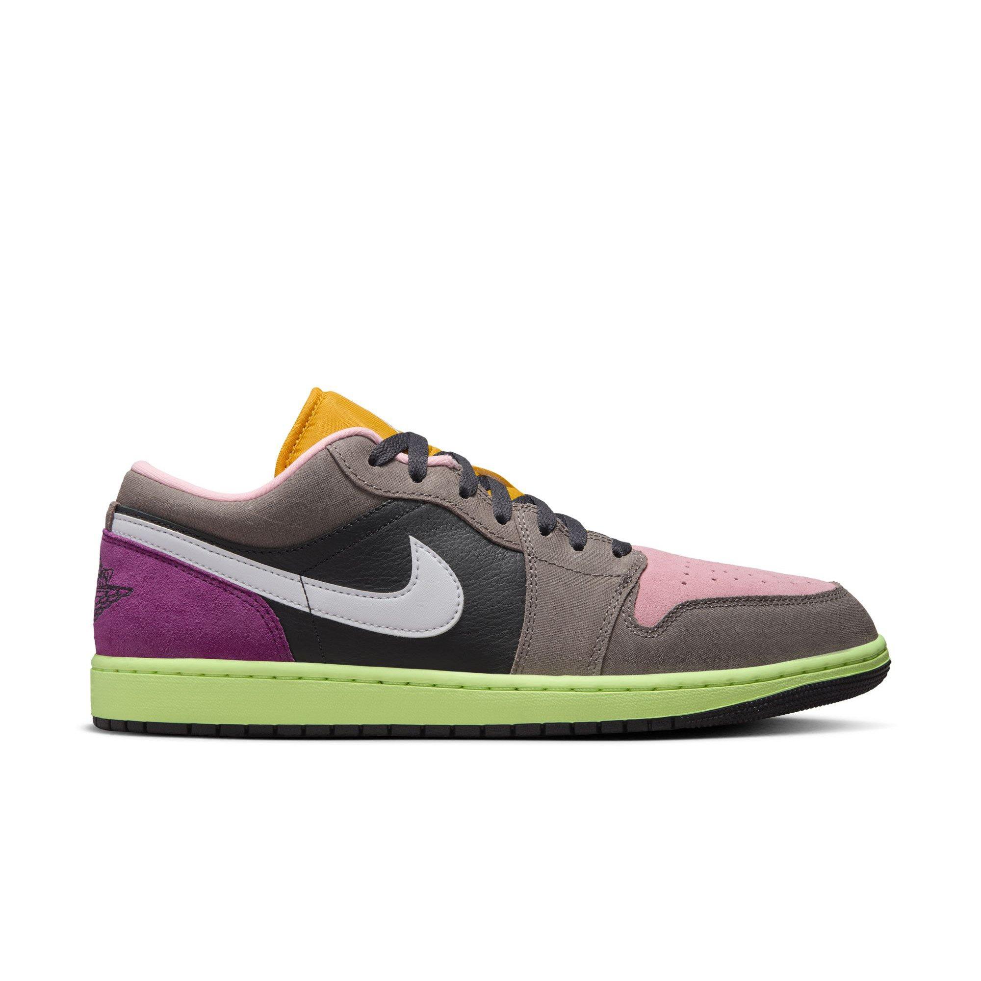 Jordan 1 Low SE Oil Grey Men's Shoe | Hibbett